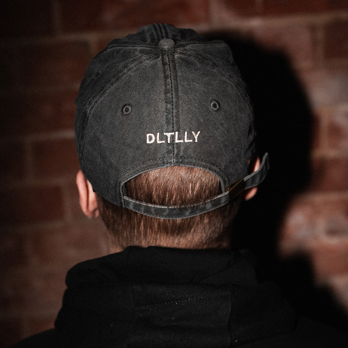 DLTLLY | DADCAP | VINTAGE BLACK | STICK