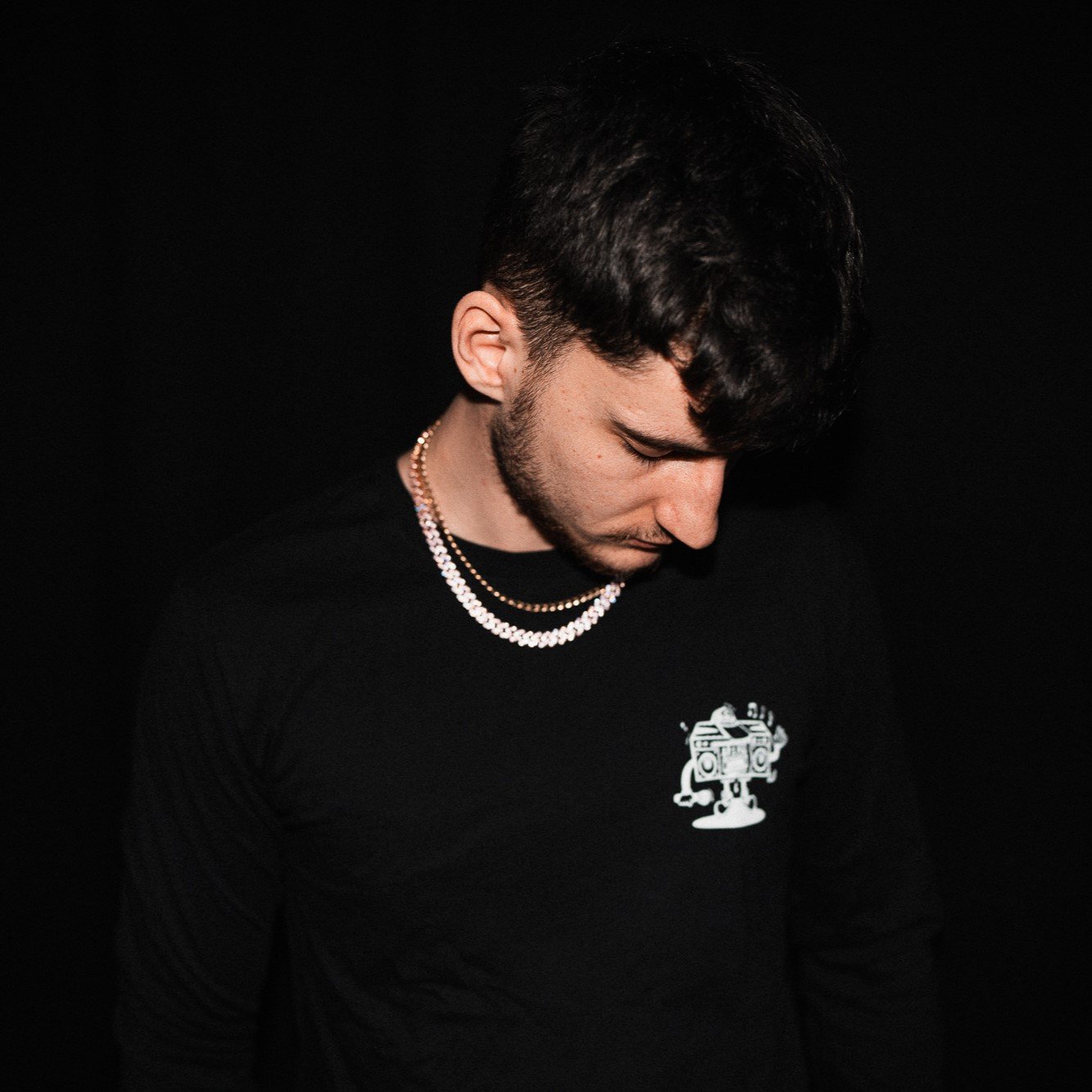 DLTLLY X HÜLPMAN | LONGSLEEVE BOOMBOX | SCHWARZ