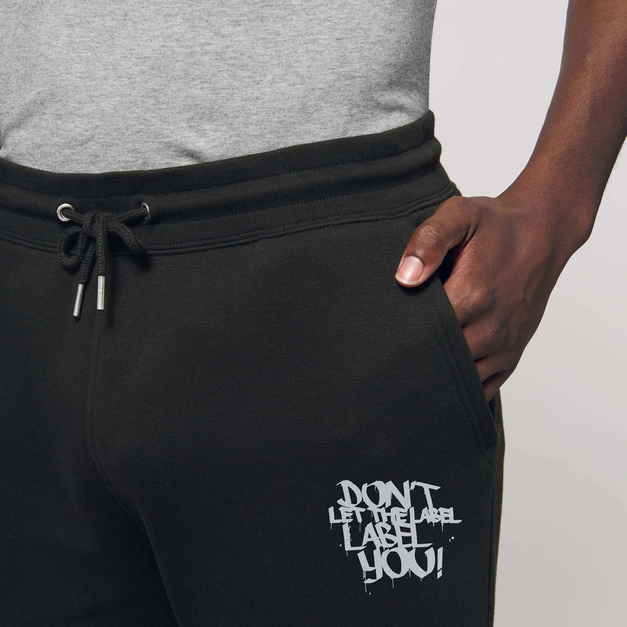 DLTLLY | SWEATPANTS | SCHWARZ