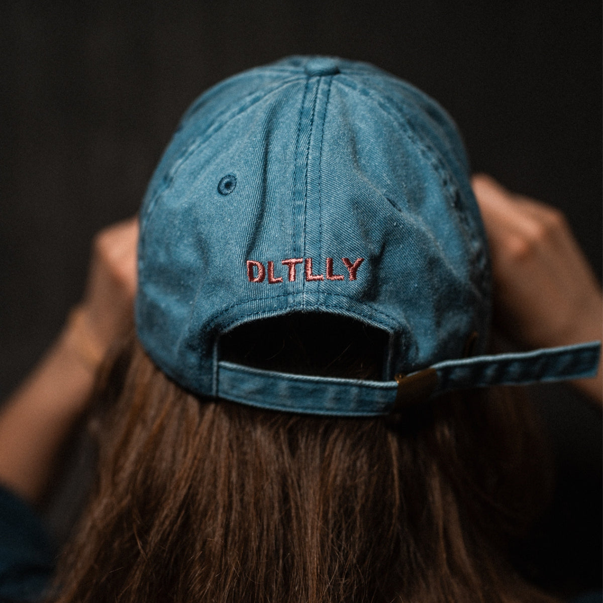 DLTLLY | DADCAP | VINTAGE BLUE | STICK