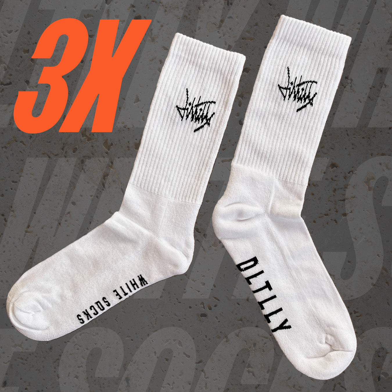 Socken mit DLTLLY Logo-Print